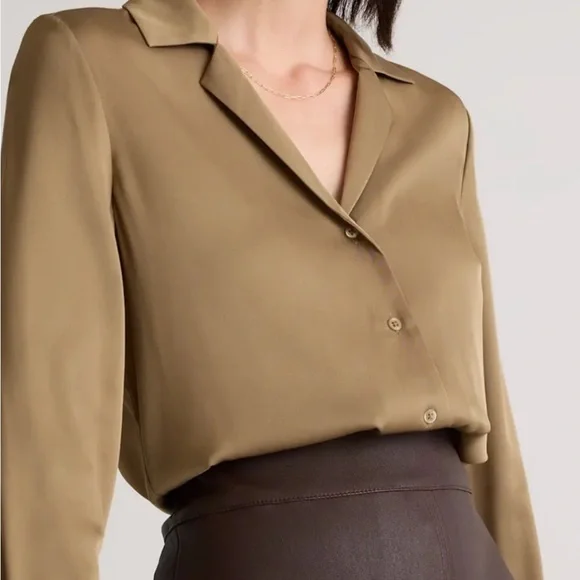 Quince Tan Fitted Button Down Shirt Notched Collar - Picture 5 of 9